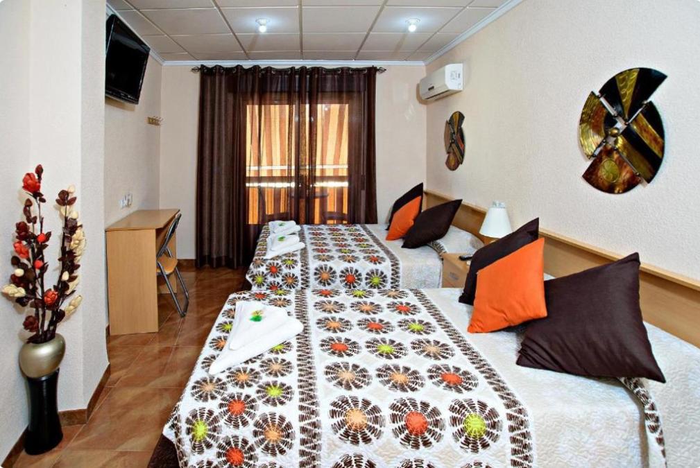 Hostal Carrizo Elda Zewnętrze zdjęcie