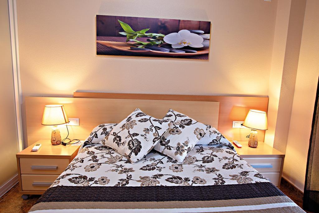 Hostal Carrizo Elda Zewnętrze zdjęcie
