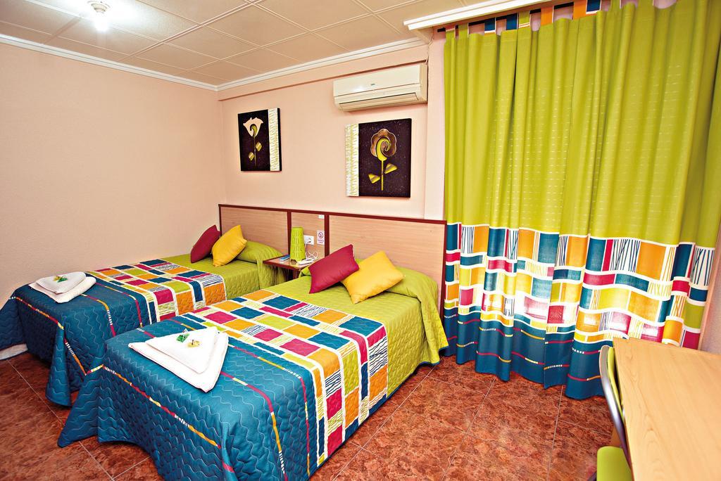 Hostal Carrizo Elda Zewnętrze zdjęcie