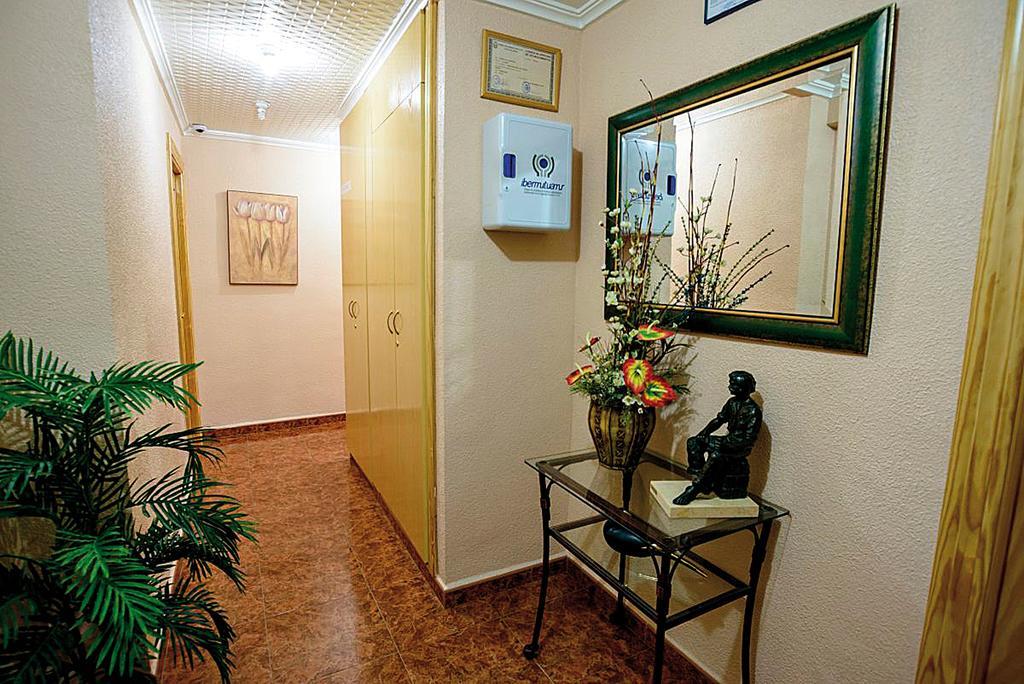 Hostal Carrizo Elda Zewnętrze zdjęcie