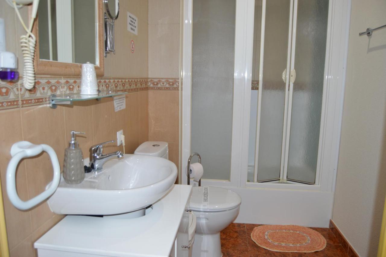 Hostal Carrizo Elda Zewnętrze zdjęcie