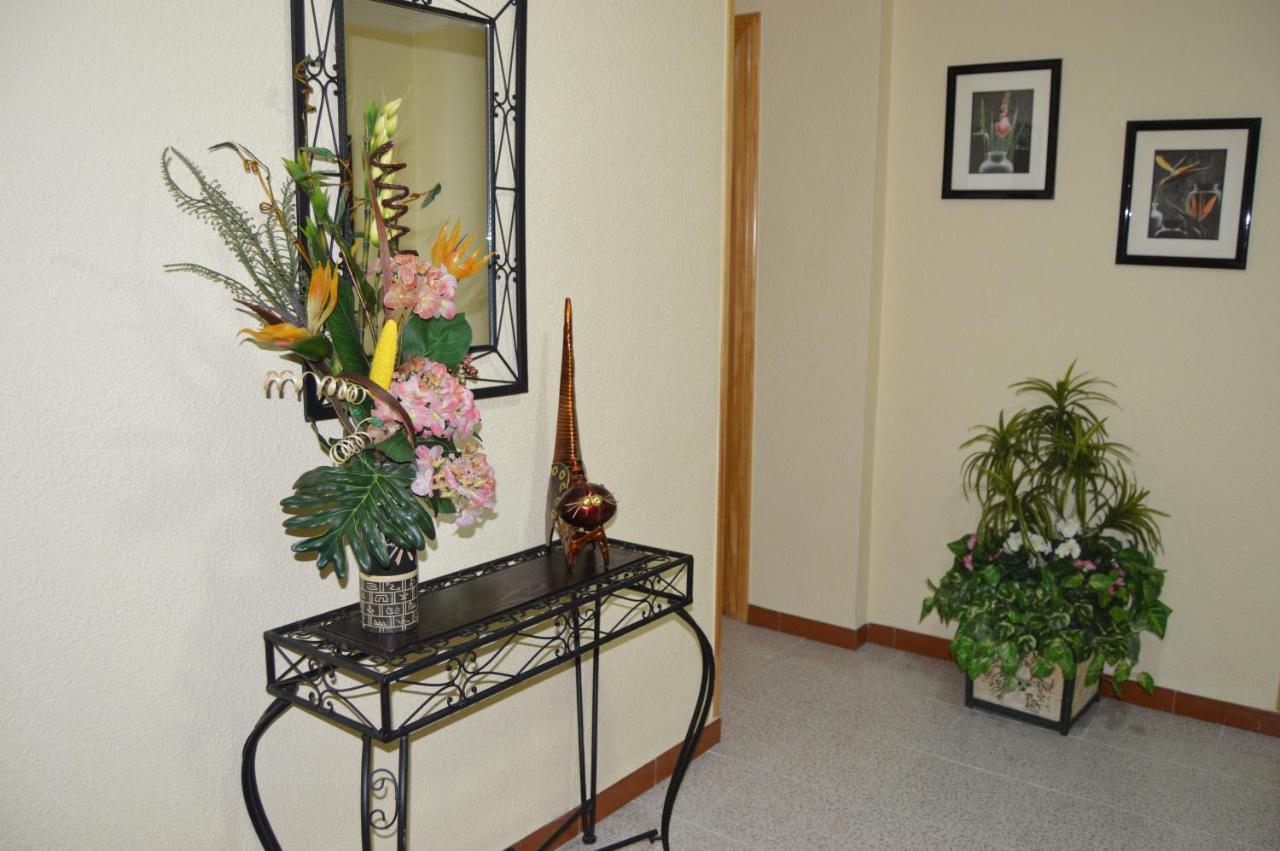 Hostal Carrizo Elda Zewnętrze zdjęcie