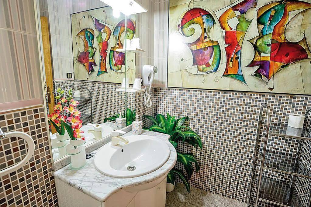 Hostal Carrizo Elda Zewnętrze zdjęcie